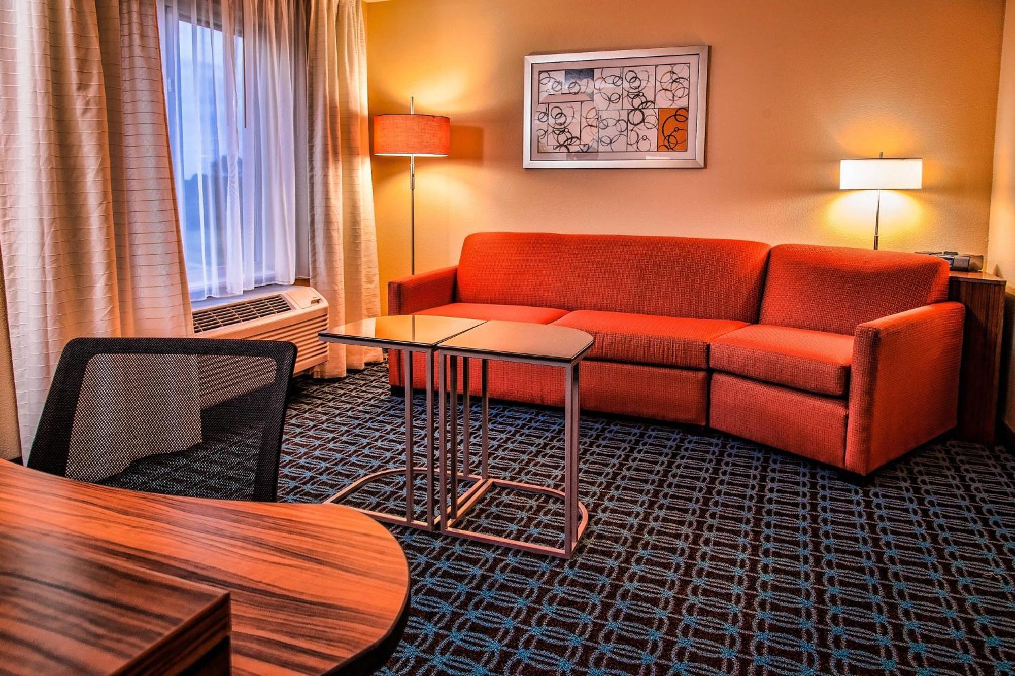 Fairfield Inn & Suites By Marriott Montgomery Airport Hope Hull Экстерьер фото